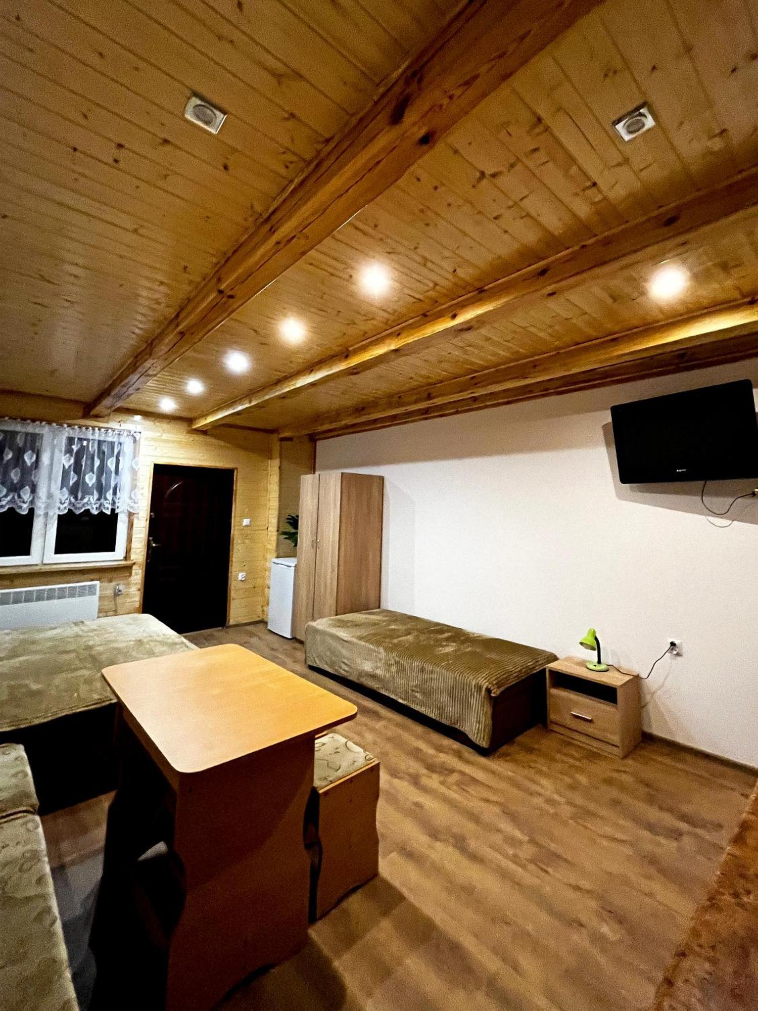 Agroturystyka Nielisz Zamosc - Kwatery Przy Skansenie Exterior photo